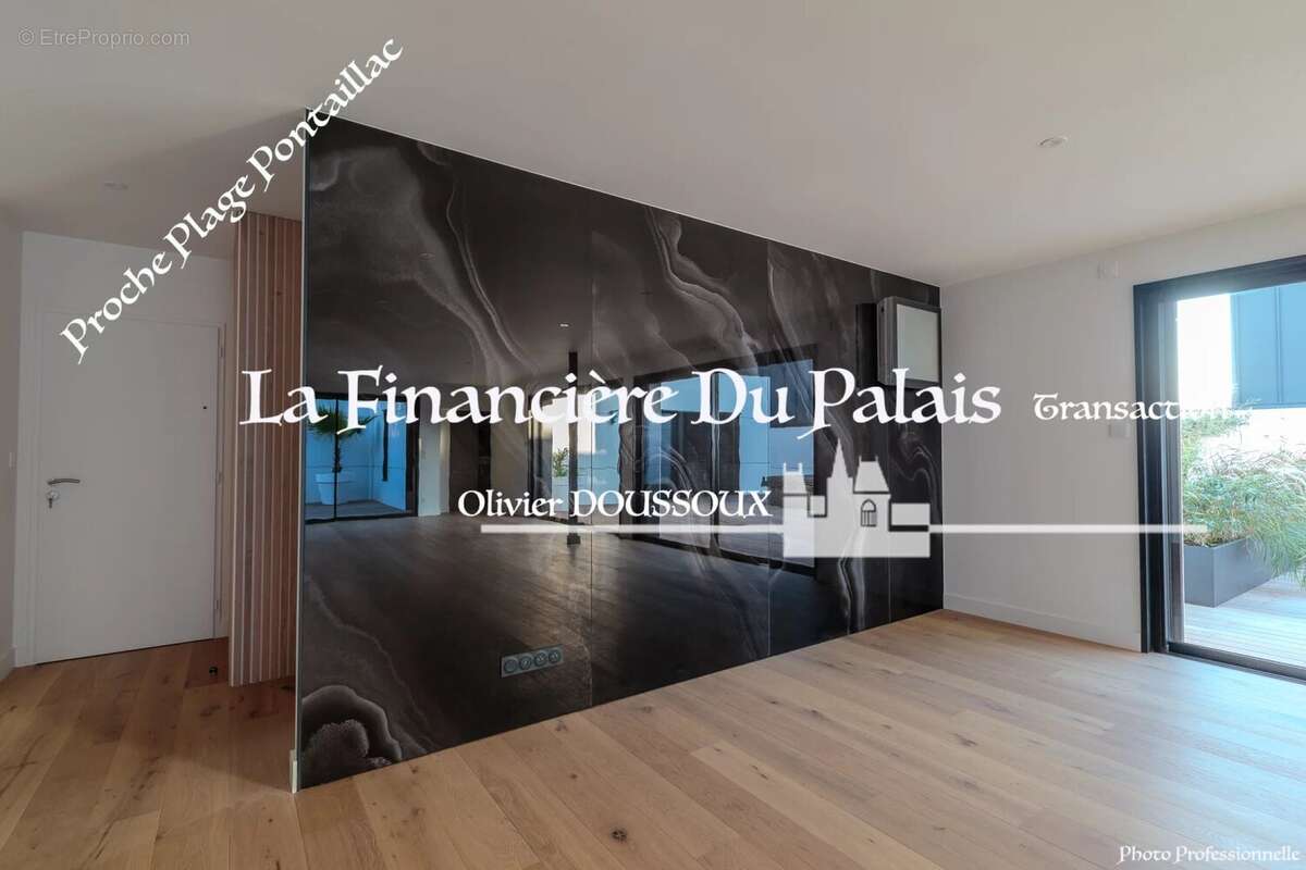 Maison à VAUX-SUR-MER