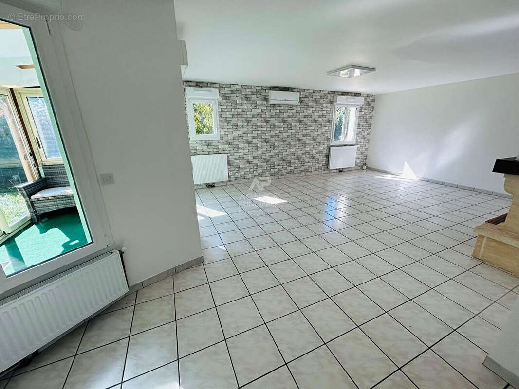 Maison à TRIEL-SUR-SEINE