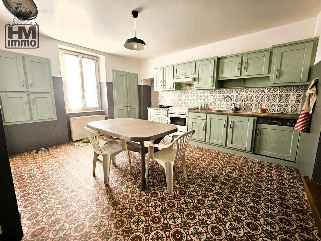 n°2 - Maison à SAINT-HILAIRE-LES-PLACES