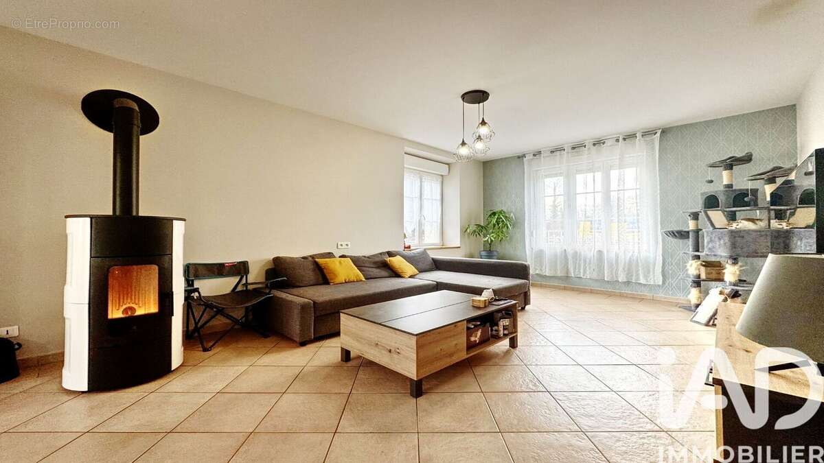 Maison 122 m² à Vienne-Le-Chateau  - photo 6