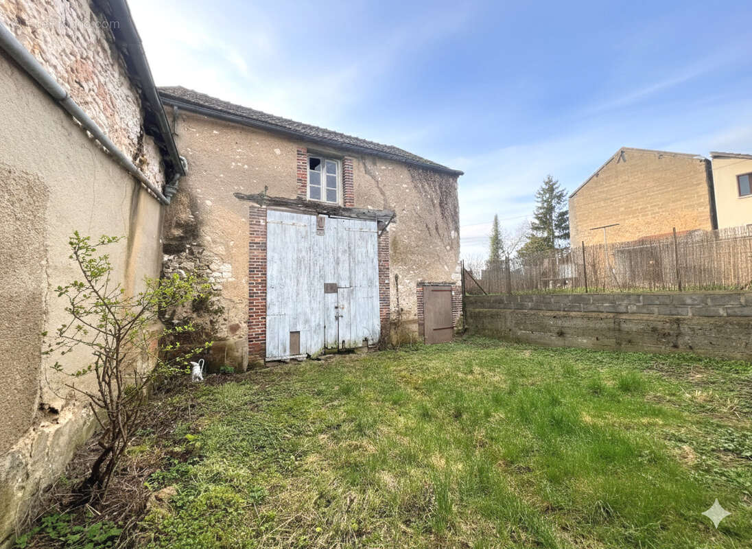 Maison de village - photo 11
