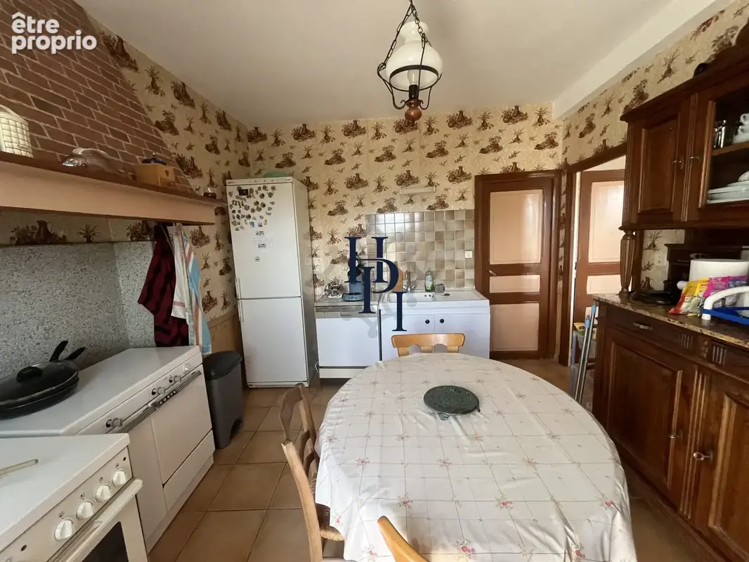 Melvieu, maison de village avec garage et terrain - photo 4