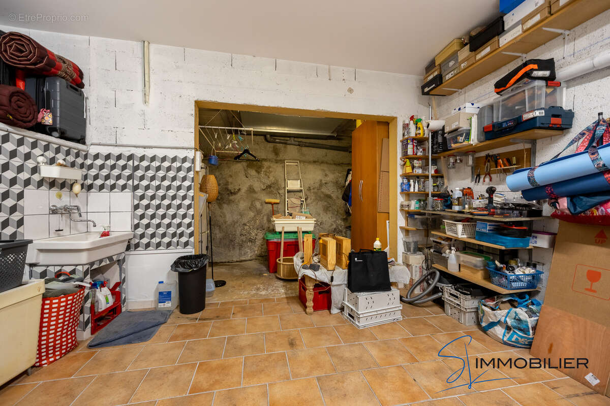 Maison à MARSEILLE-6E