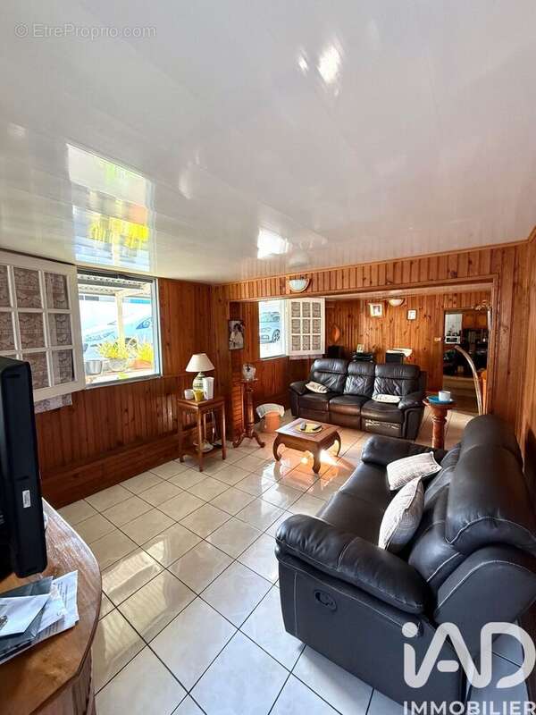 Photo 2 - Maison à LE TAMPON