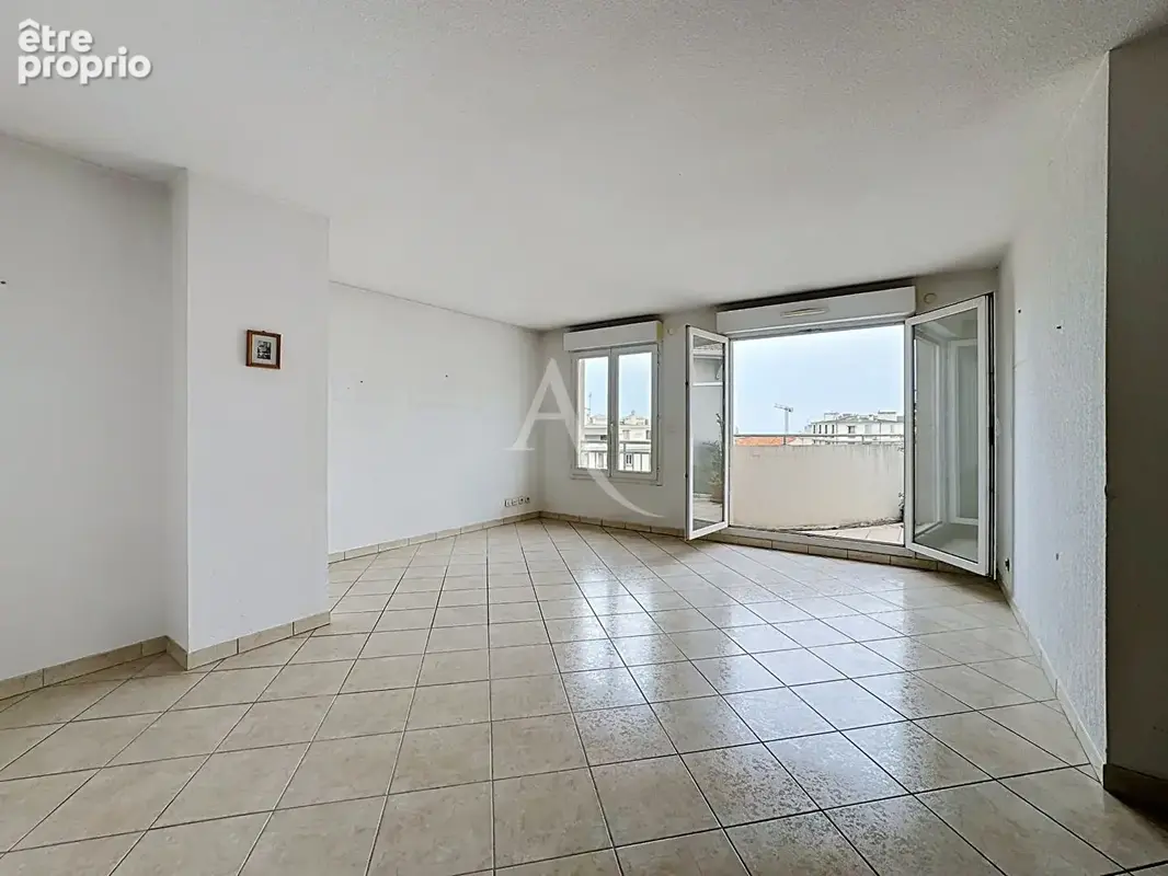 Appartement Antibes 4 pièces dernier étage- Centre Ville - photo 3