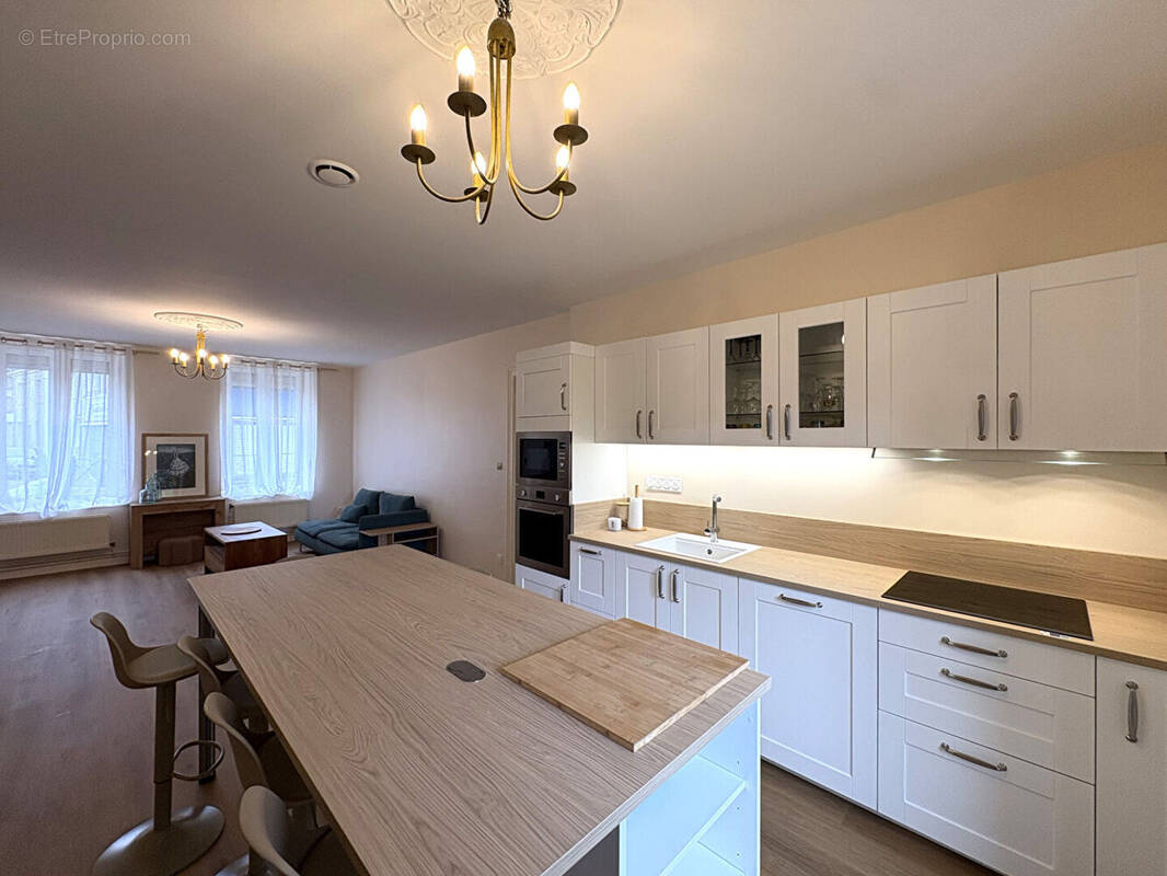 Appartement à CHARLEVILLE-MEZIERES