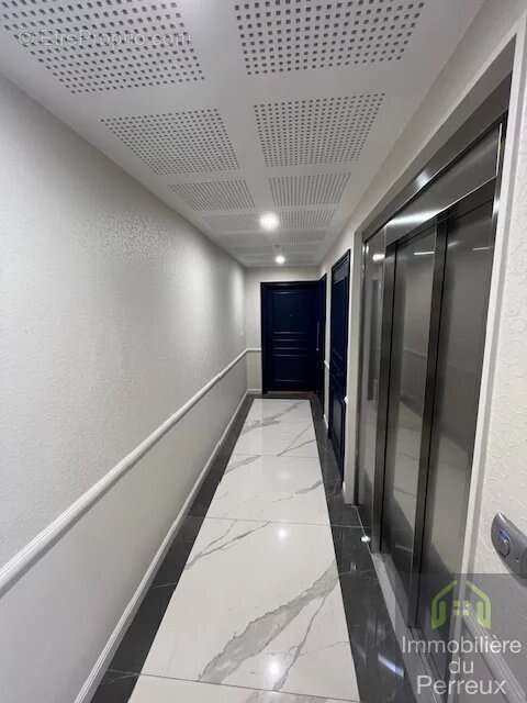 Appartement à LE PERREUX-SUR-MARNE