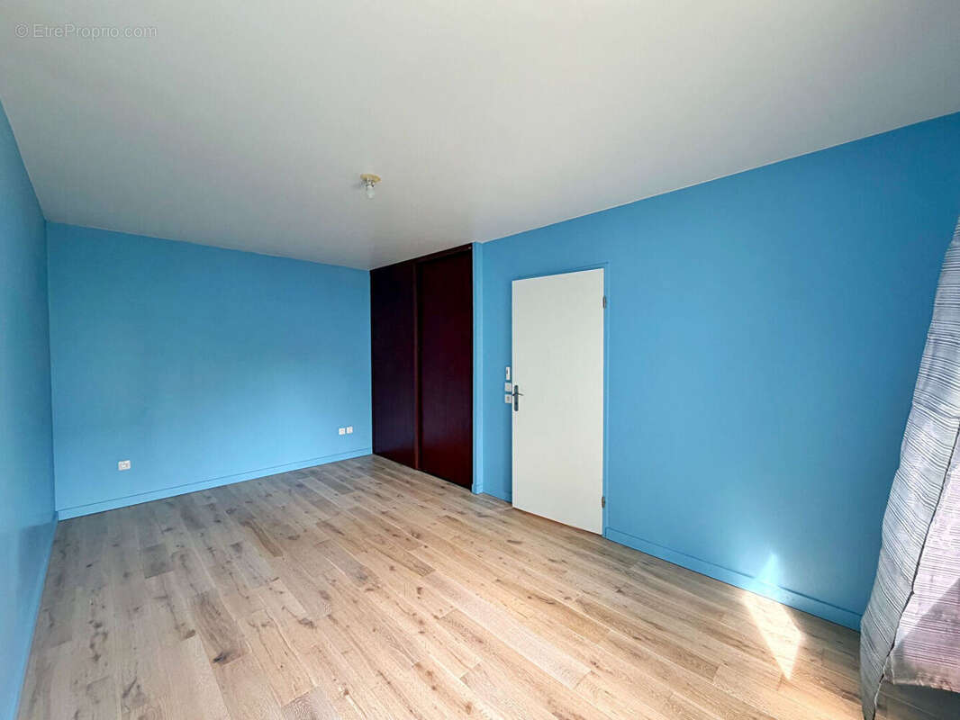 Maison à NANTERRE