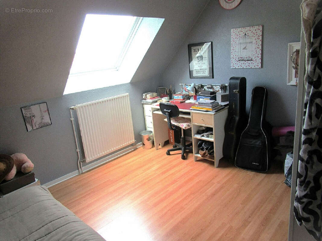 Exclusivité à Beaucouzé maison de 101m² 3chambres + bureau - photo 9