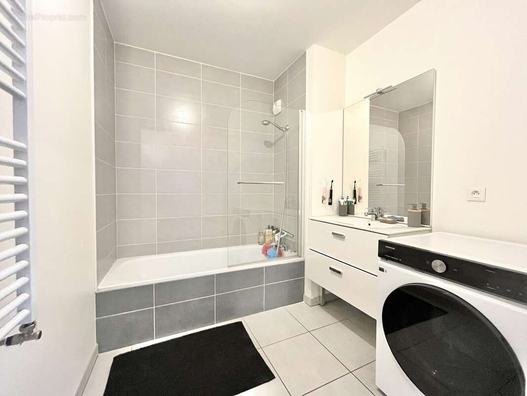 Appartement à ARGONAY