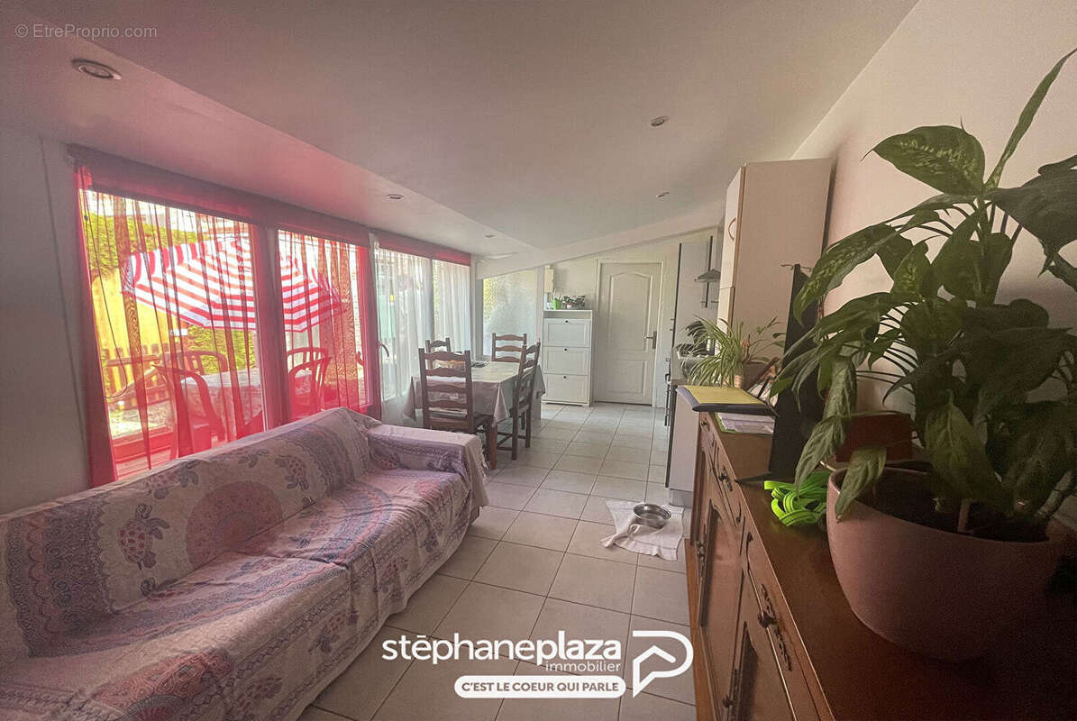 Appartement à SOTTEVILLE-LES-ROUEN