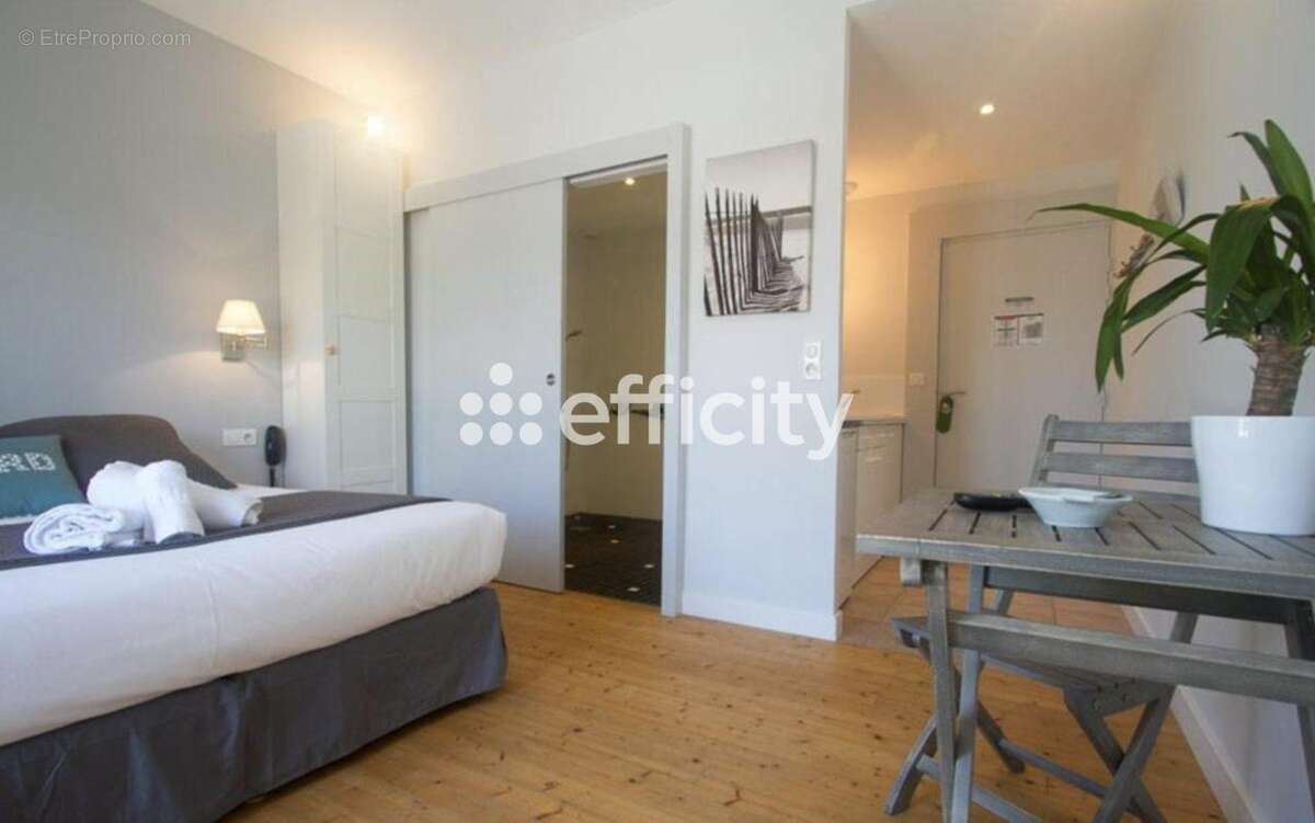 Locaux/Biens immobiliers - photo 22