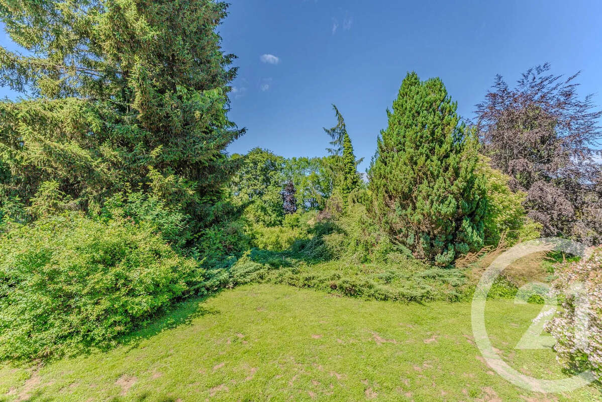 Maison 196 m² à Saint-Paul-En-Chablais  - photo 29