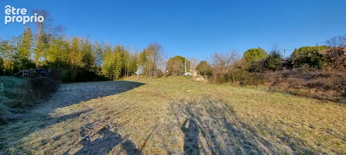 Photo Terrain à Laroque au prix de 107 000€