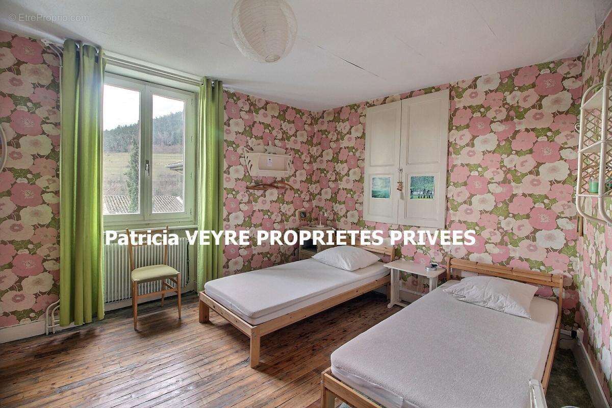Maison à BOURG-ARGENTAL