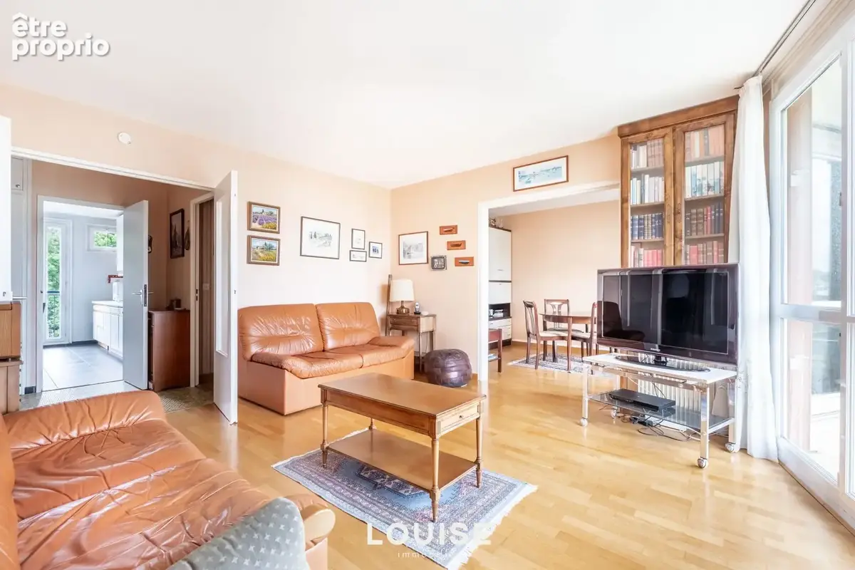 Appartement à CHAVILLE