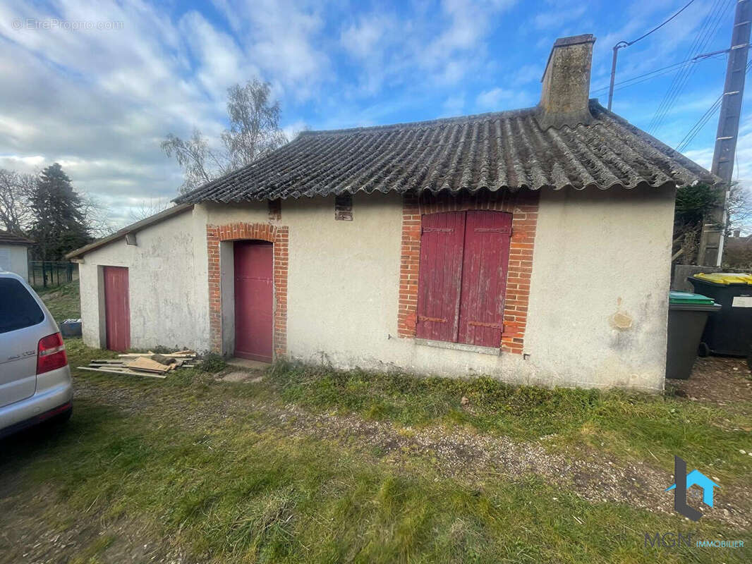Maison à CHATEAUNEUF-EN-THYMERAIS