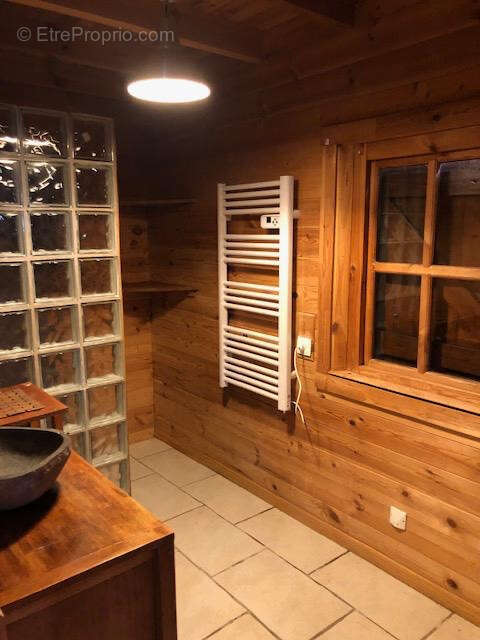 Maison à MAGNAC-BOURG