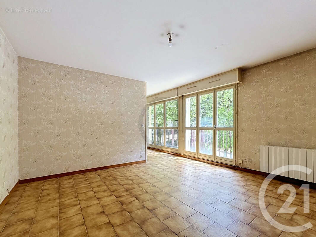 Appartement 75 m² à Provins  - photo 4