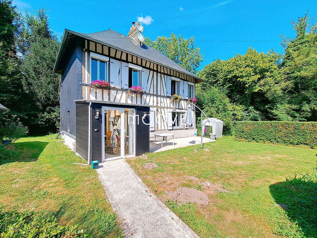 Maison à VILLERS-ECALLES