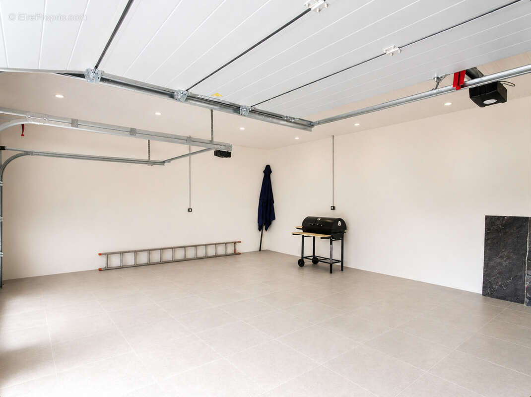 Maison 4 ch, piscine, double garage au coeur de bergerac ! - photo 24