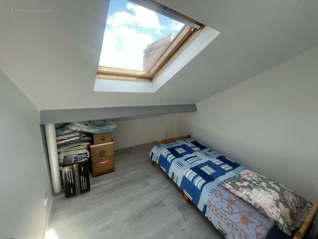 Appartement à SARTROUVILLE