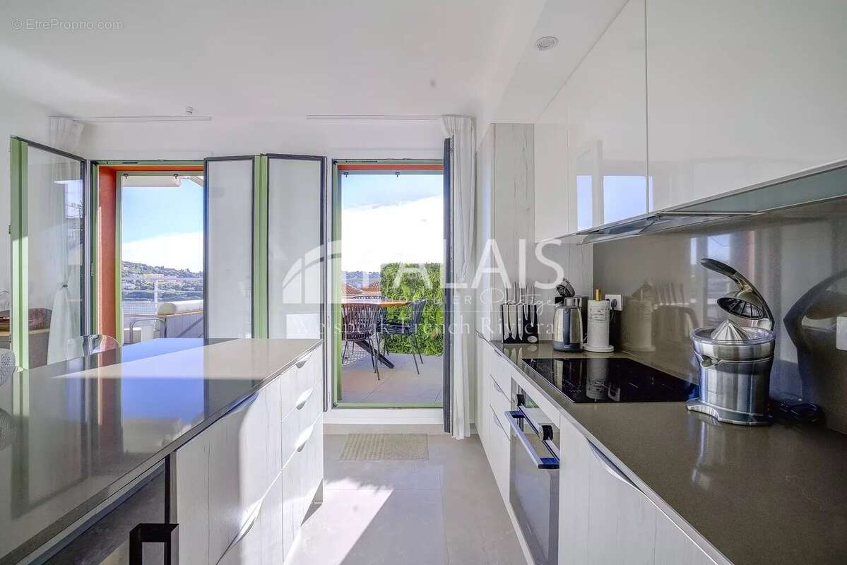 Appartement à VILLEFRANCHE-SUR-MER
