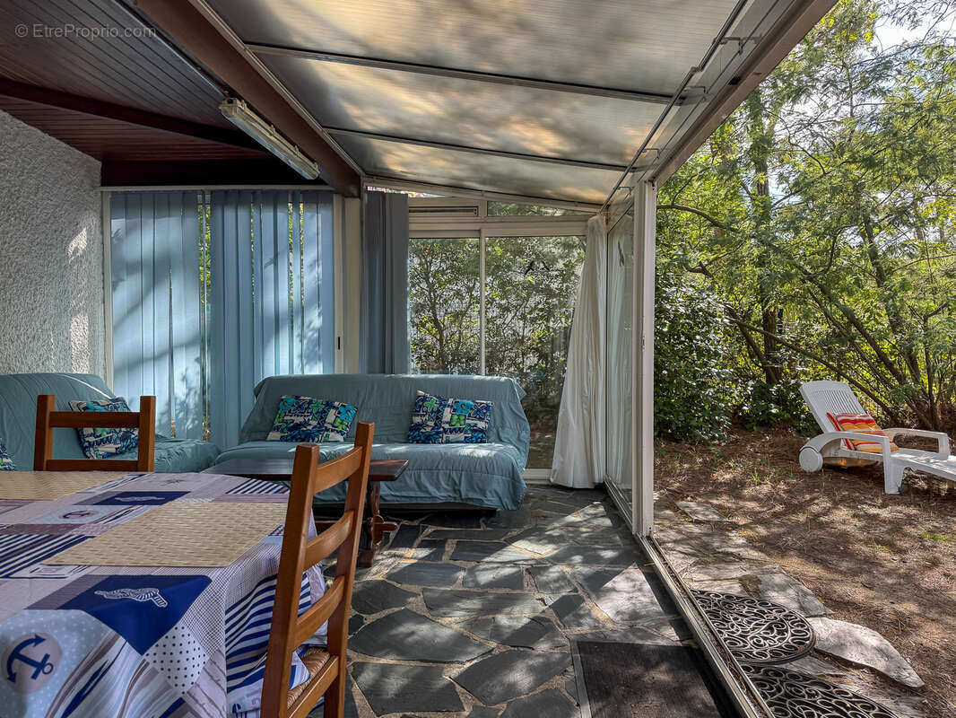 Maison à LES MATHES