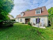 Maison à AVRAINVILLE