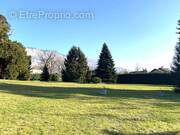 Terrain à AIX-LES-BAINS