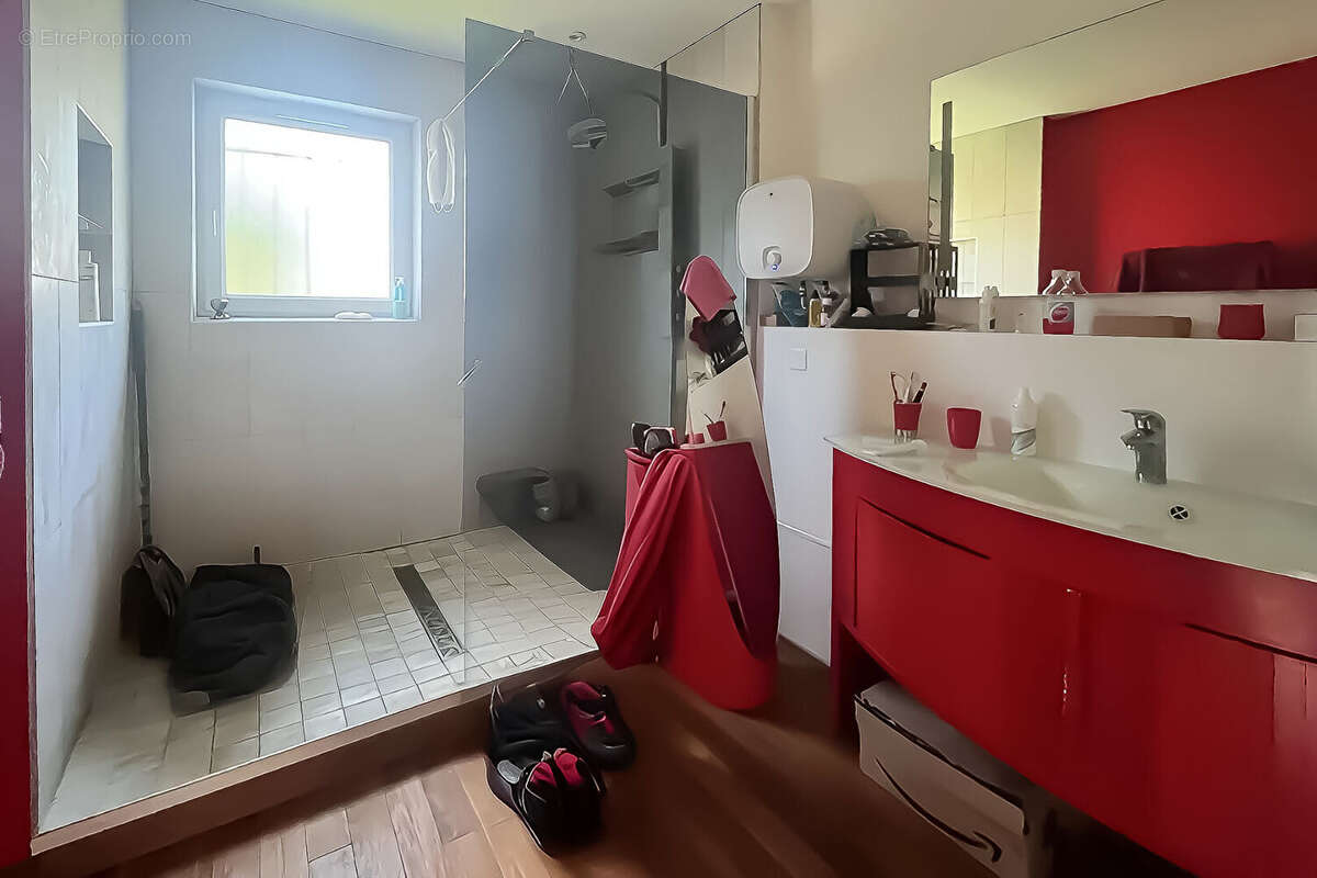 Maison à SAINT-JEAN-DE-LIVERSAY