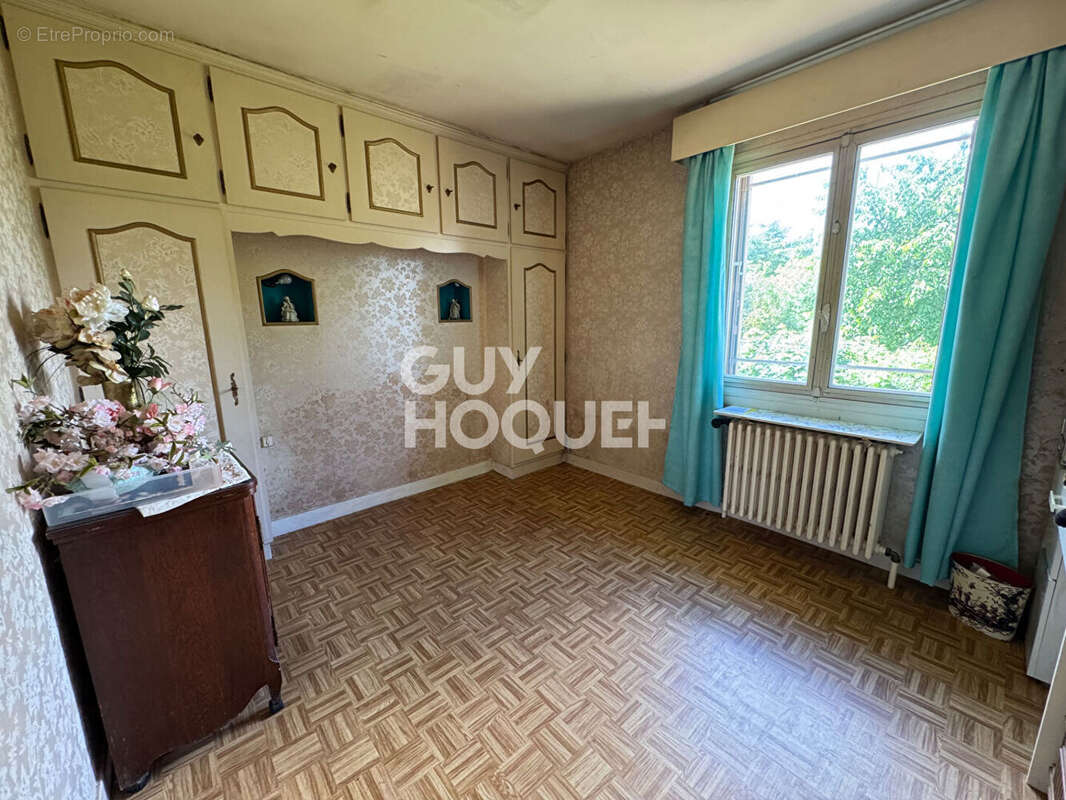 Maison à BRETEUIL