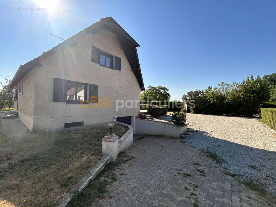 Maison Grossoeuvre 5 pièces 140 m2 - photo 2