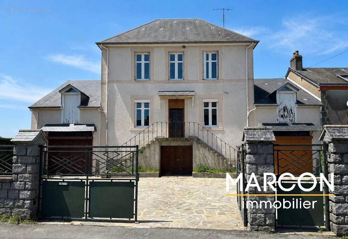 Maison à SAINT-HILAIRE-LA-TREILLE