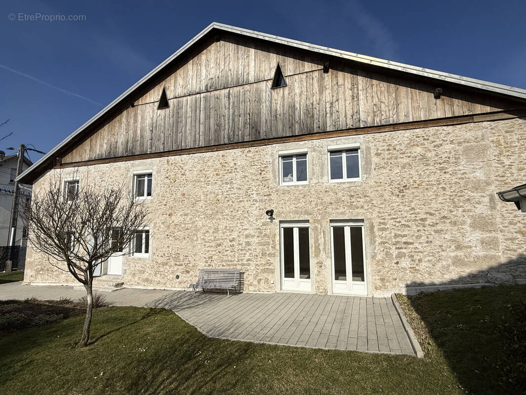 Maison à TREVILLERS