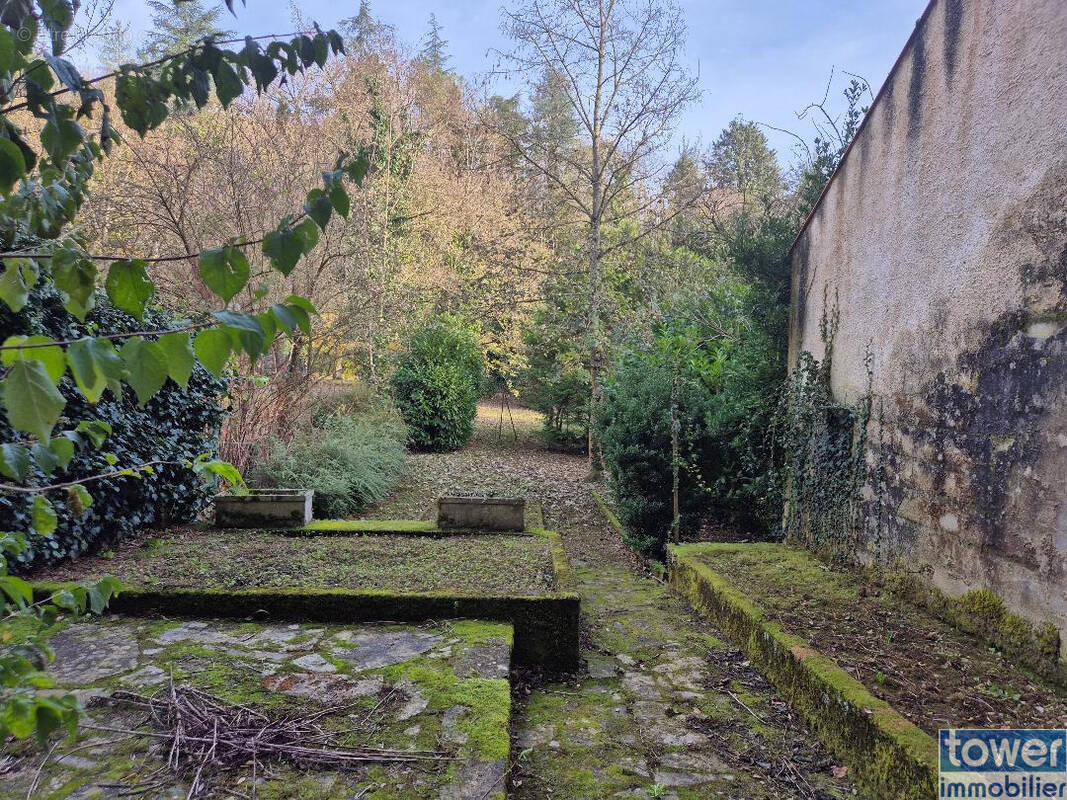 Appartement à VILLEFRANCHE-DE-ROUERGUE