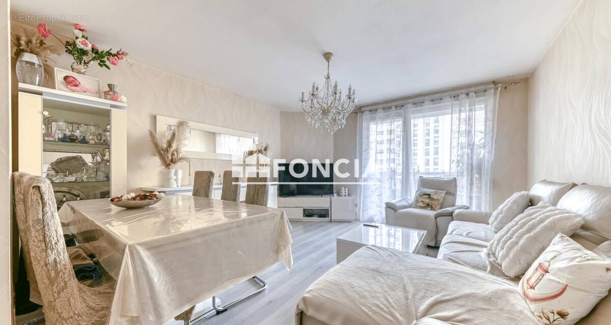 Appartement à LYON-7E