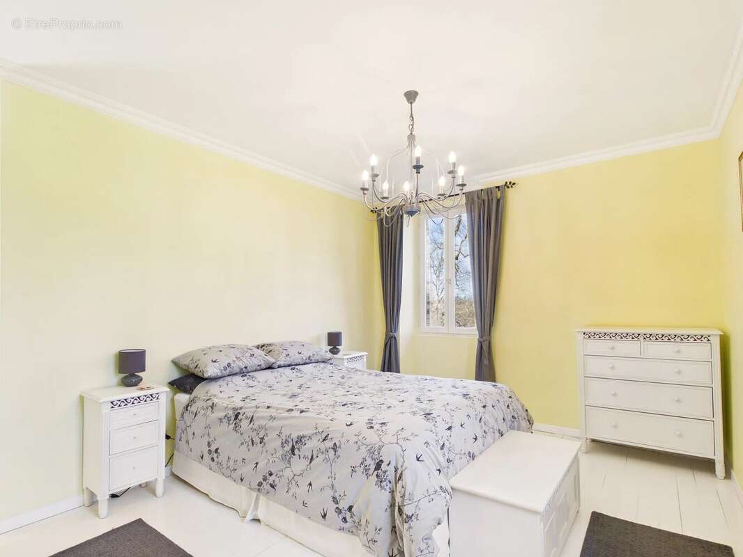 Maison à LISLE-SUR-TARN