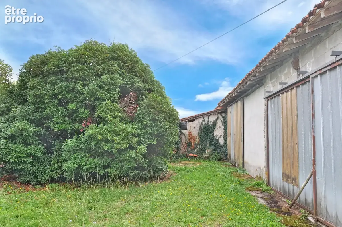Ancienne ferme à restaurer - 160 m² avec un terrain de 4 794 m² - photo 13