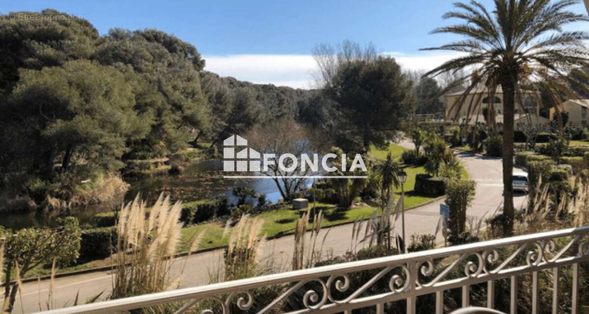 Appartement à SIX-FOURS-LES-PLAGES