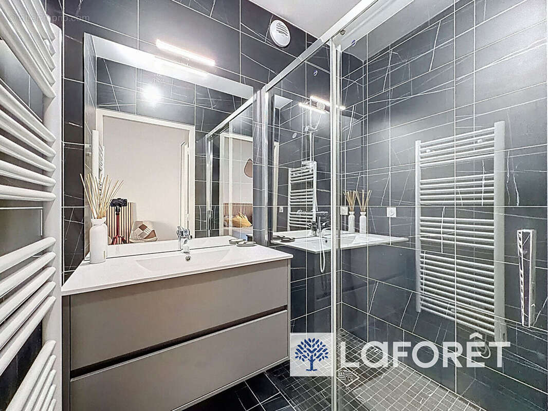 Appartement à SAINT-CYR-AU-MONT-D'OR