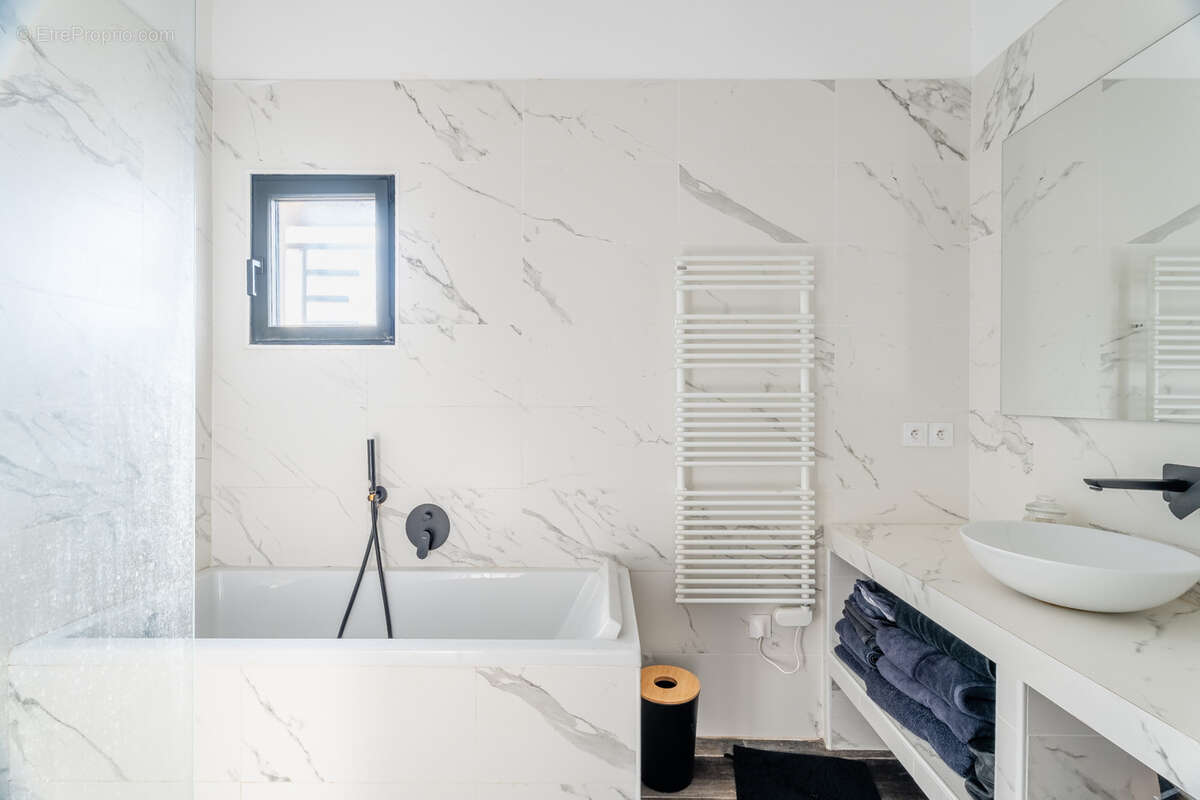 Maison à LA DESTROUSSE