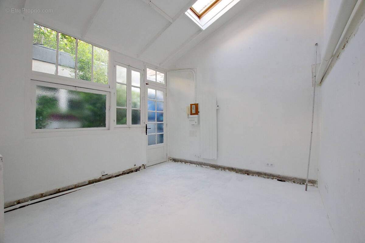 Commerce à PARIS-14E