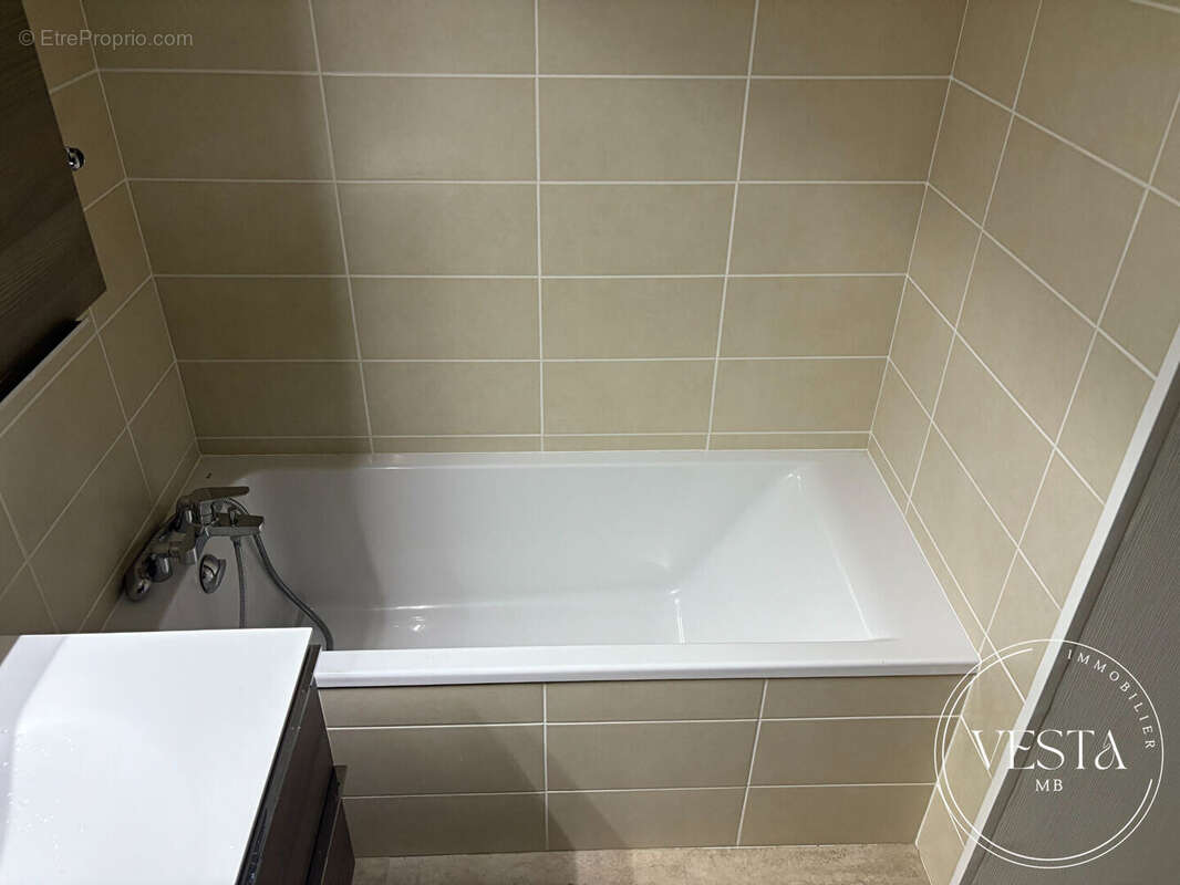 Appartement à SAINT-APOLLINAIRE