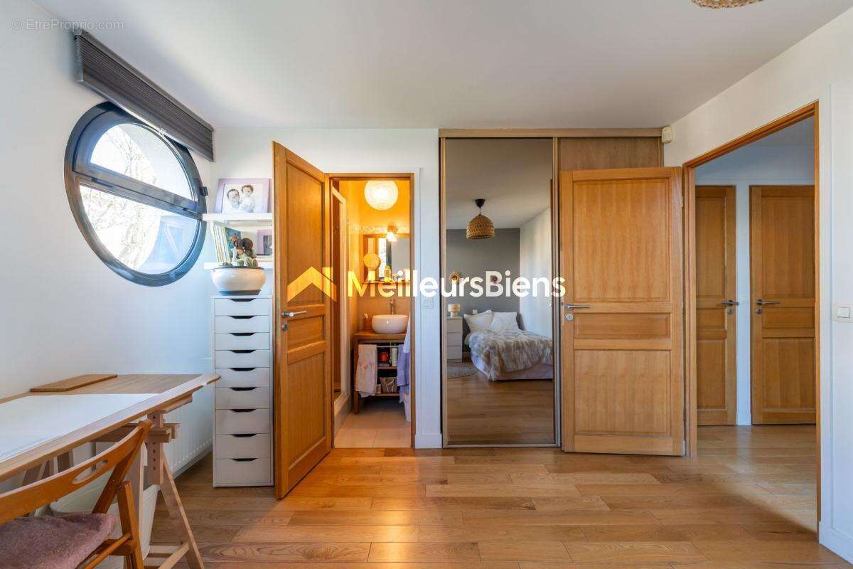 Maison à SAINT-CLOUD