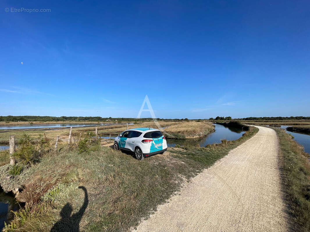 Terrain à LES SABLES-D&#039;OLONNE