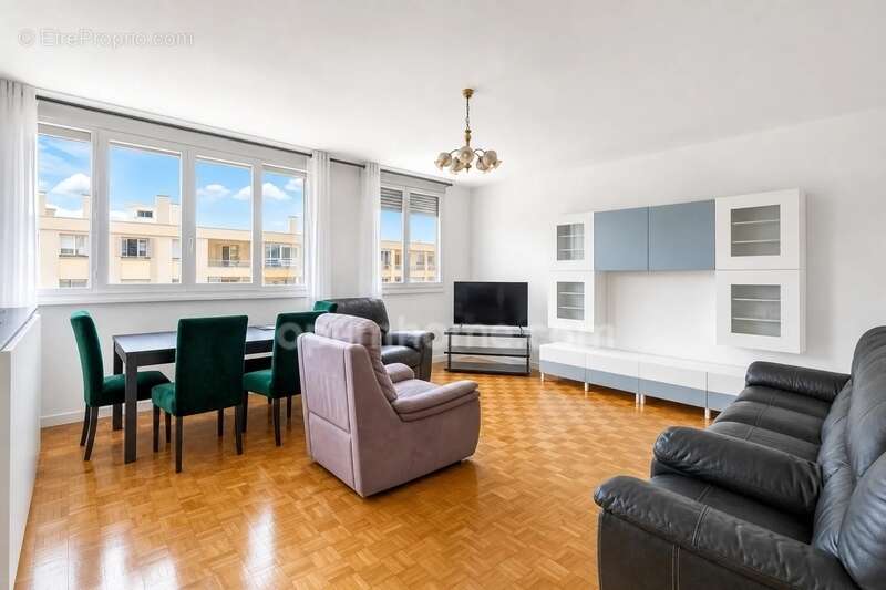 Appartement de 4 pièces de 86 m² à Lyon 3 - photo 2