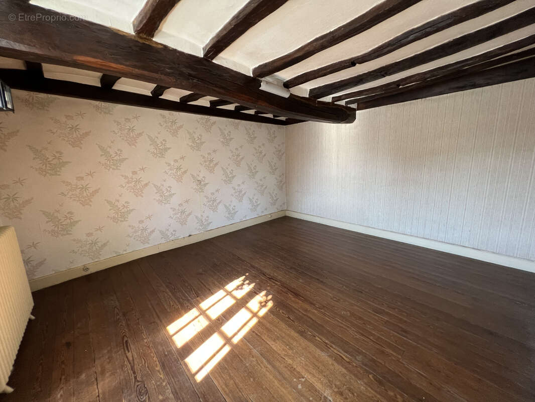 Maison à SAINT-PARRES-LES-VAUDES