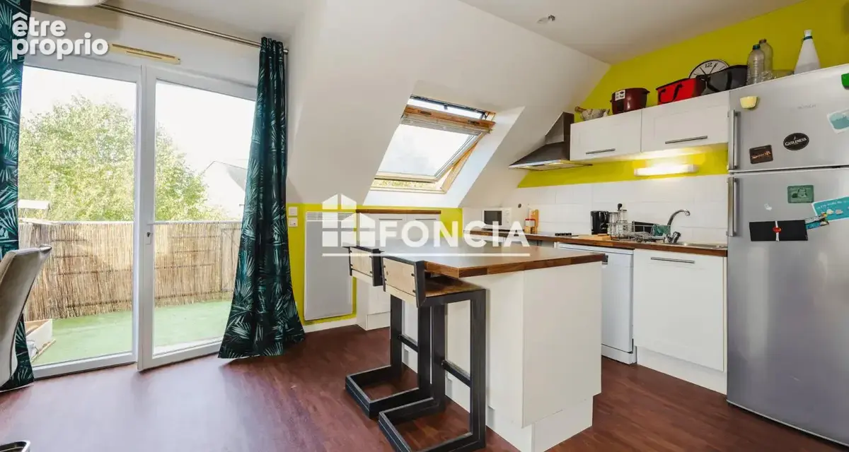 Dernier etage avec balcon - photo 2