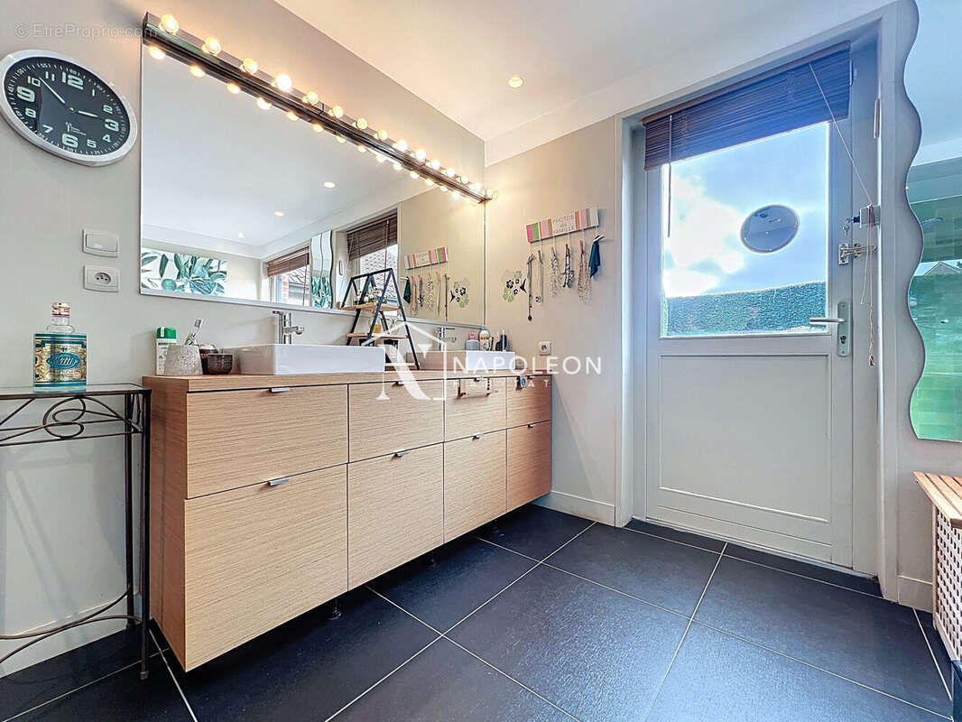 Maison à VILLENEUVE-D'ASCQ